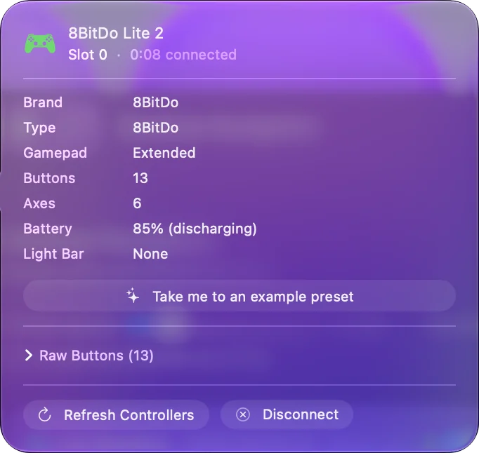 Pop-op-vinduet for 8BitDo Lite 2 øverst i InputConfigs sidebjælke, med mærke, type, knapper, akser og batteri, samt knapperne Opdater controllere og Afbryd.