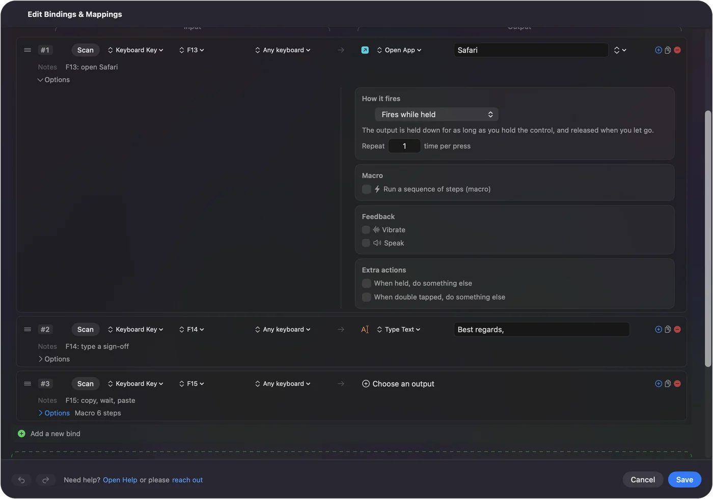 Řádek v editoru InputConfig s otevřenou položkou Options: F13 otevírá Safari, F14 píše frázi a F15 spouští makro kopírování, čekání a vložení.
